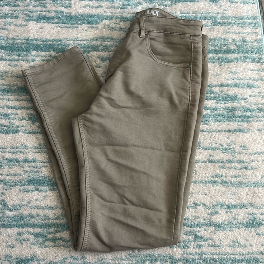 Khaki slim jeans